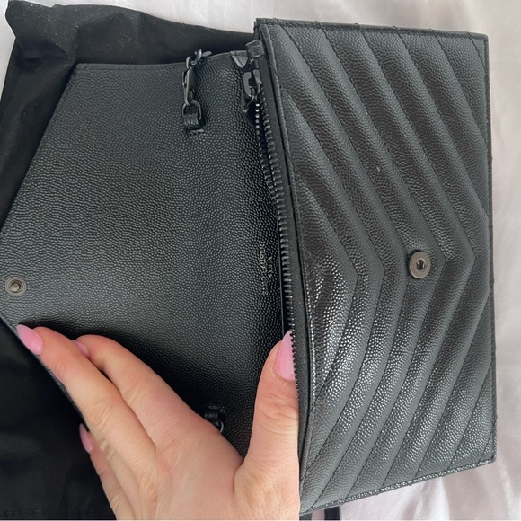 YSL Black Quilted Crossbody Bag - Picture 5 of 7